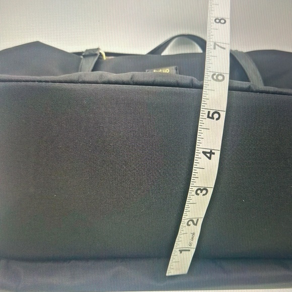 Tutilo travel tote - Picture 2 of 6